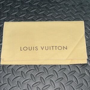 Louis Vuitton Dust bag